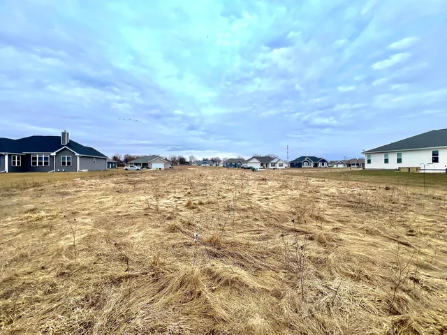 $47,000 | 977 River Meadow Drive, Kiel, WI 53042