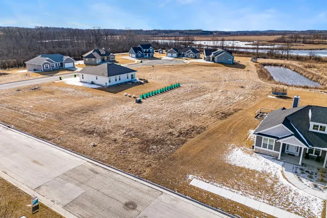 $47,000 | 977 River Meadow Drive, Kiel, WI 53042