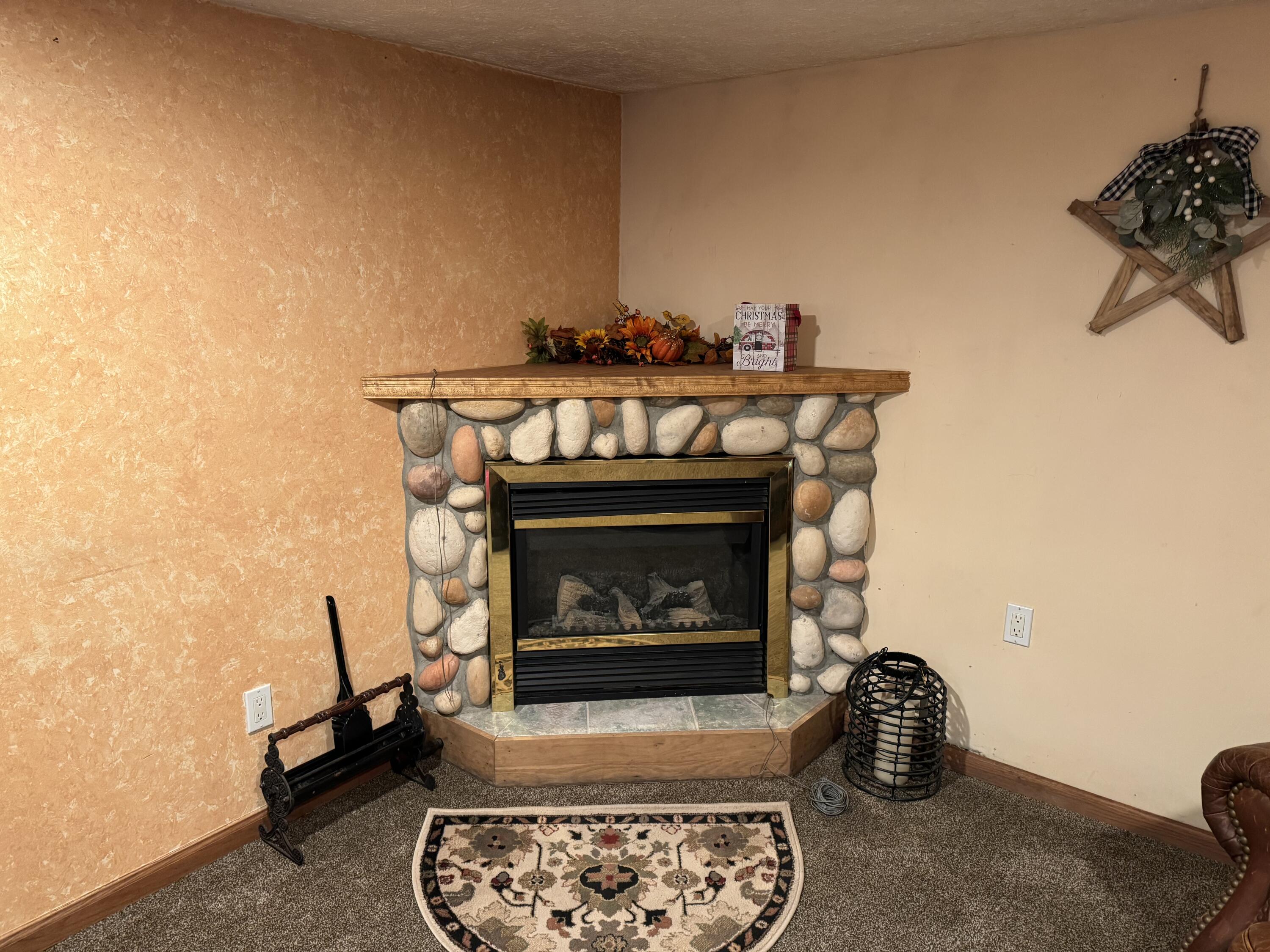 2007 Whitehall Road Muskegon, MI 49445 - Photo 23 of 28 IMG_6056