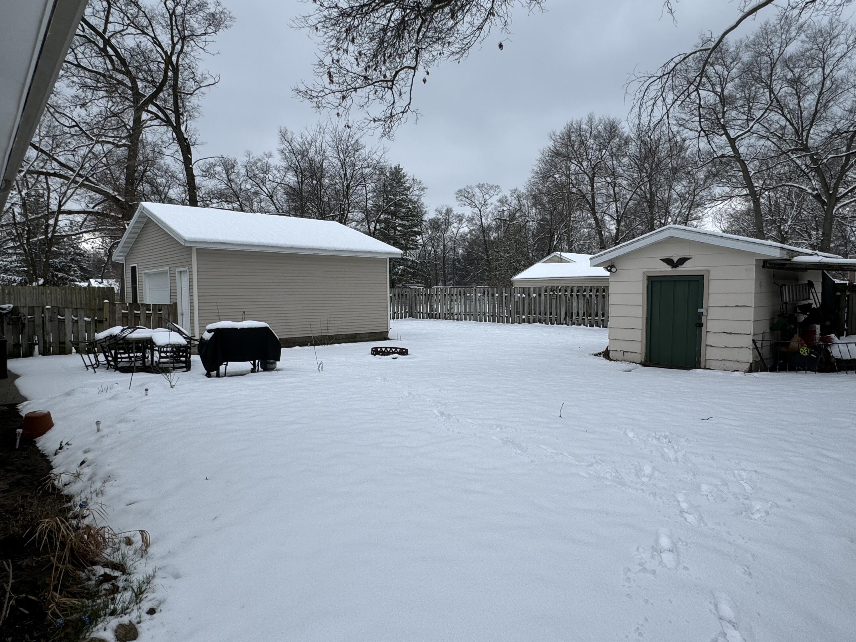 2007 Whitehall Road Muskegon, MI 49445 - Photo 26 of 28 IMG_6071