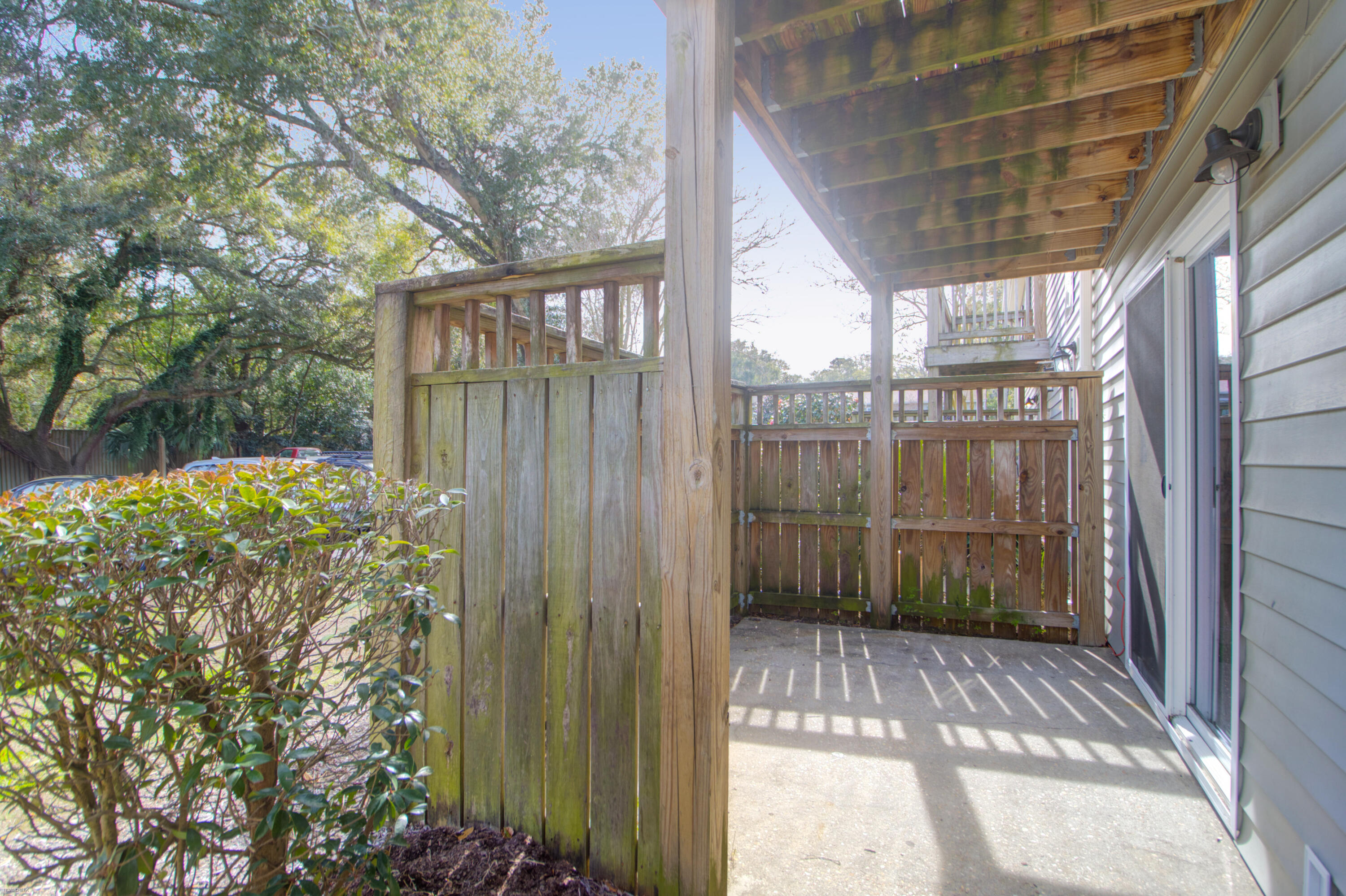1402 Camp Road, Unit 7A Charleston, SC 29412 - Photo 28 of 34 Patio