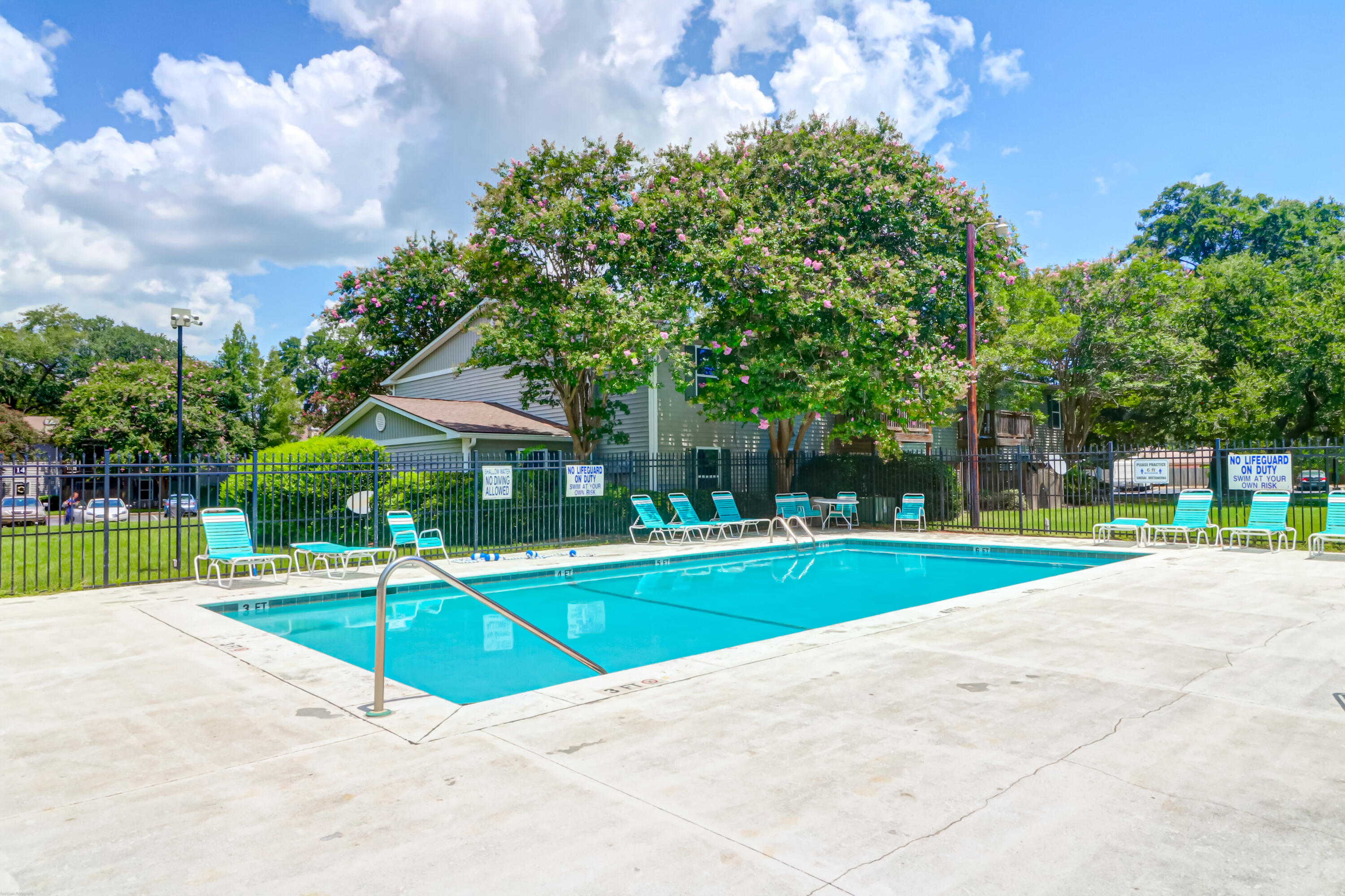 1402 Camp Road, Unit 7A Charleston, SC 29412 - Photo 31 of 34 Pool Amenities