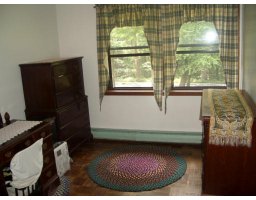 8 New Templeton Road Hubbardston, MA 01452 - Photo 9 of 13 Gallery Image 9