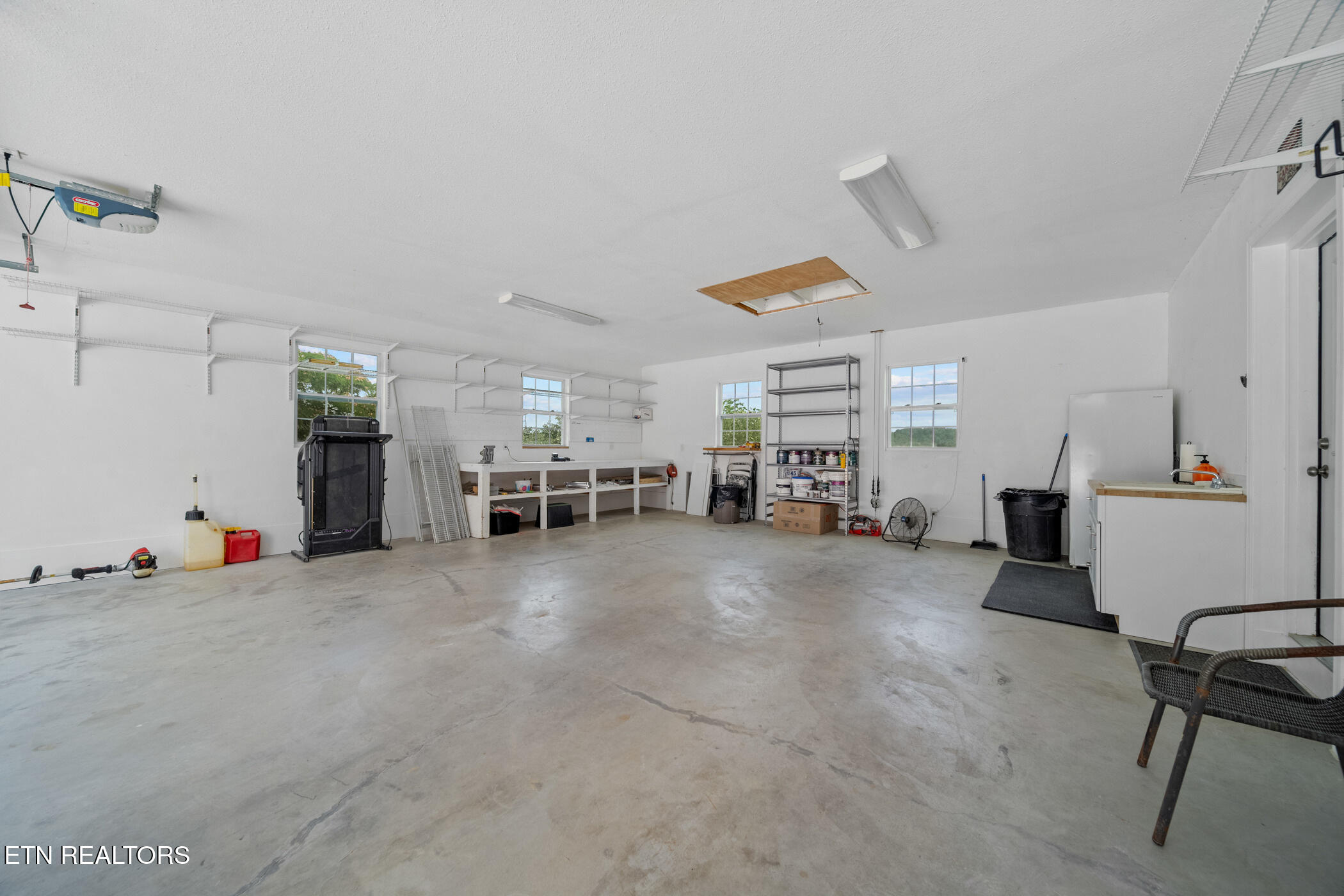 1002 Moonside Way Sevierville, TN 37876 - Photo 32 of 59 dsc06158