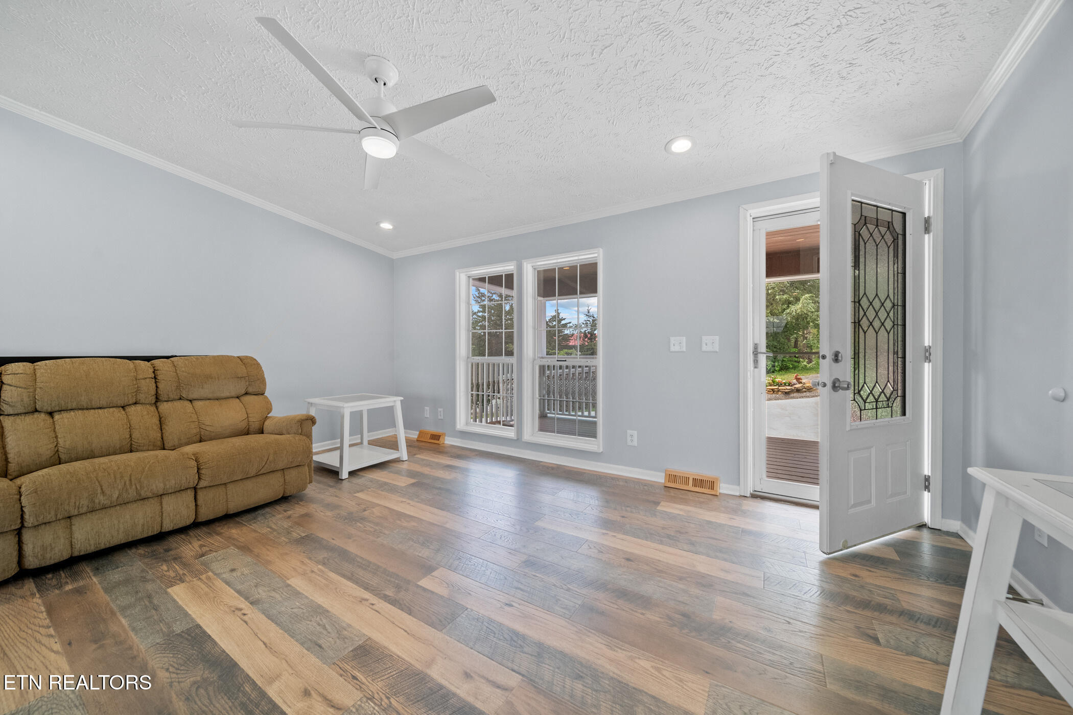 1002 Moonside Way Sevierville, TN 37876 - Photo 9 of 59 dsc06113