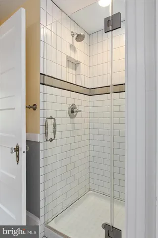 $2,295,000 | 6 7th Street Southeast, Washington, DC 20003