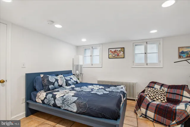 $2,295,000 | 6 7th Street Southeast, Washington, DC 20003