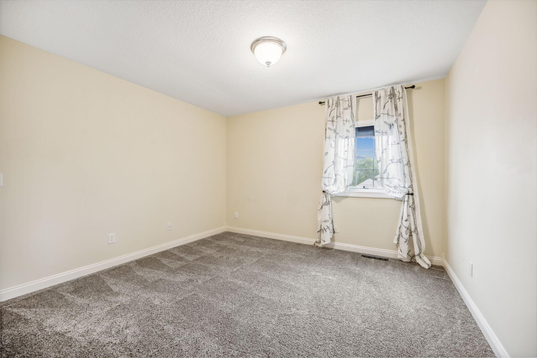 9258 Shetland Road Eden Prairie, MN 55347 - Photo 29 of 55 Gallery Image 29