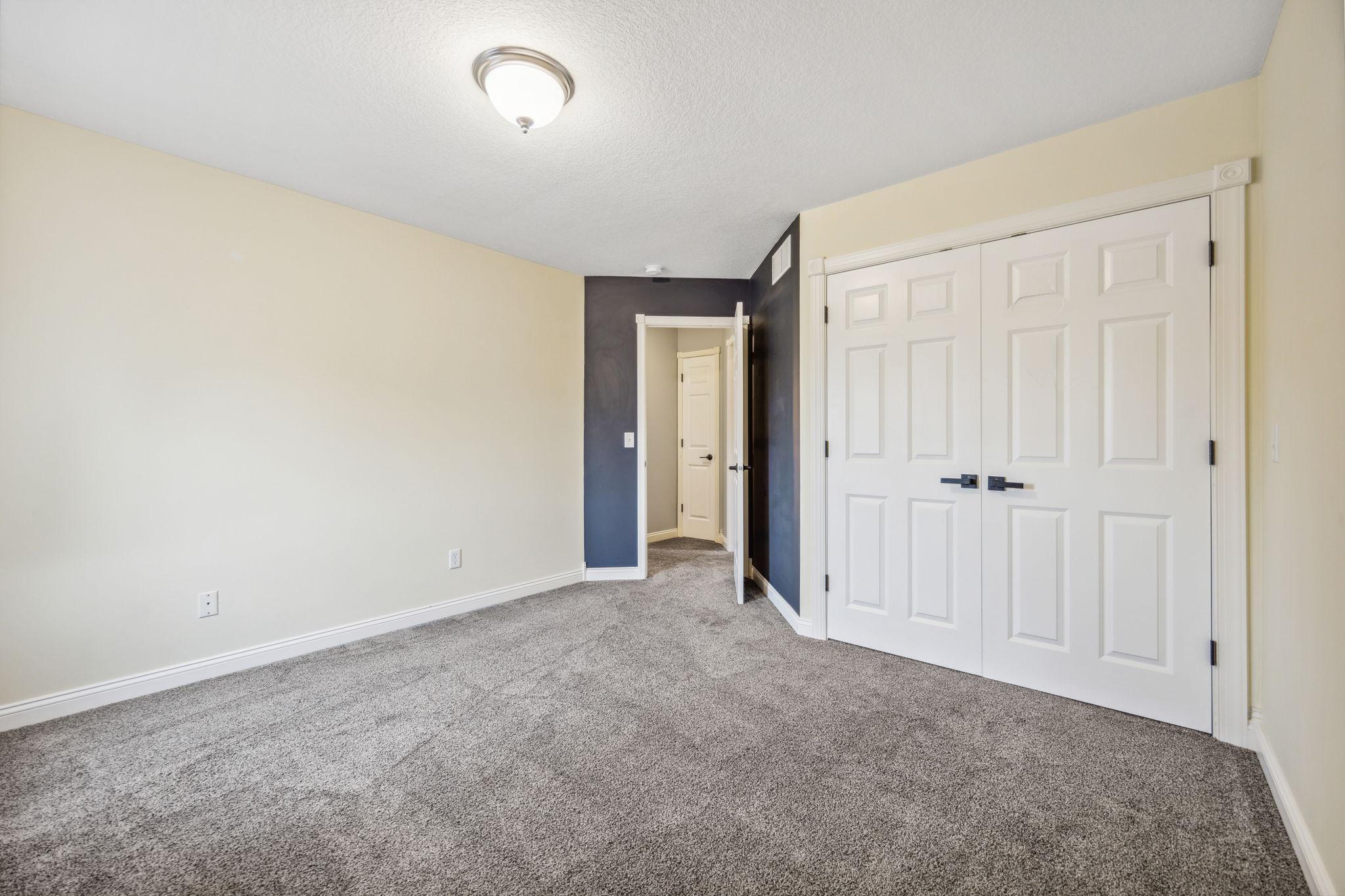9258 Shetland Road Eden Prairie, MN 55347 - Photo 30 of 55 Gallery Image 30