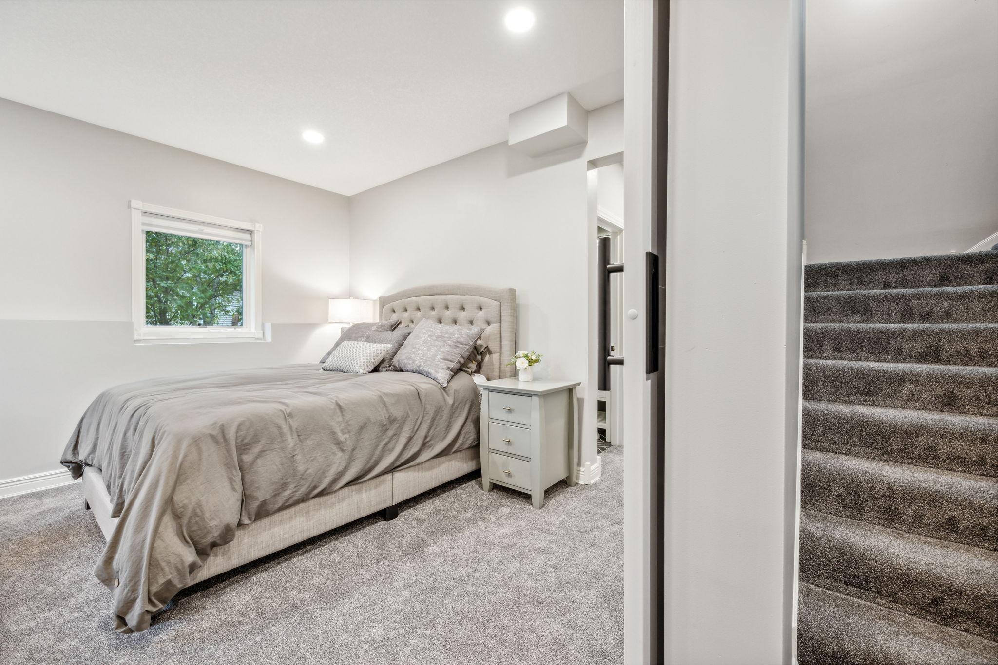 9258 Shetland Road Eden Prairie, MN 55347 - Photo 36 of 55 Gallery Image 36