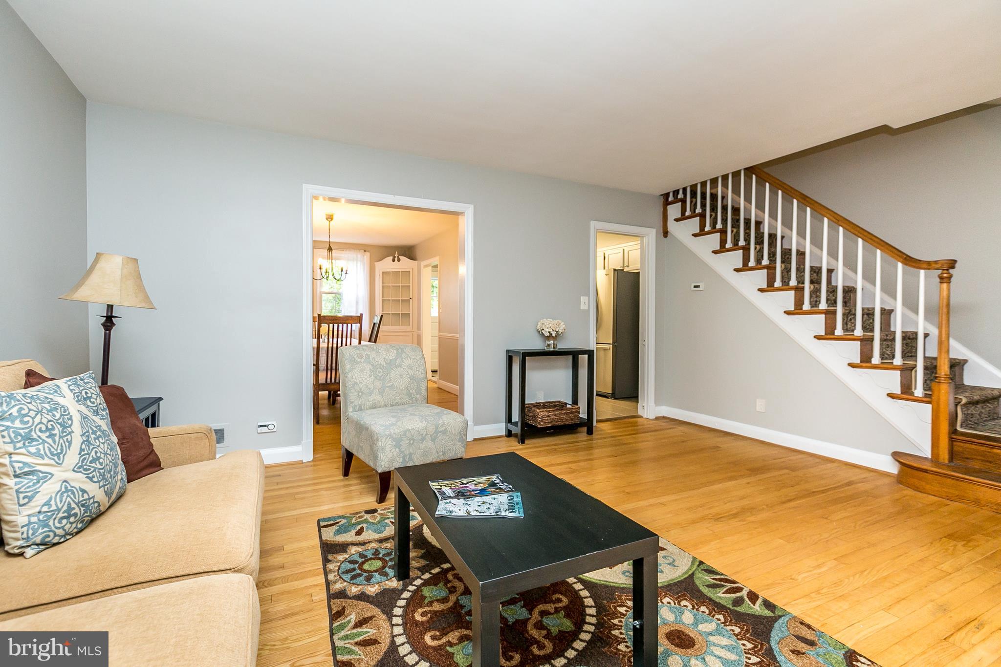 230 Blenheim Road Baltimore, MD 21212 - Photo 8 of 42 Living Room