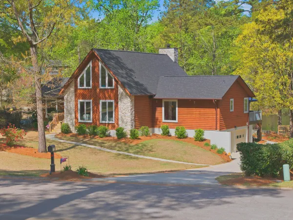 $399,900 | 140 Water View Drive, Columbia, SC 29212