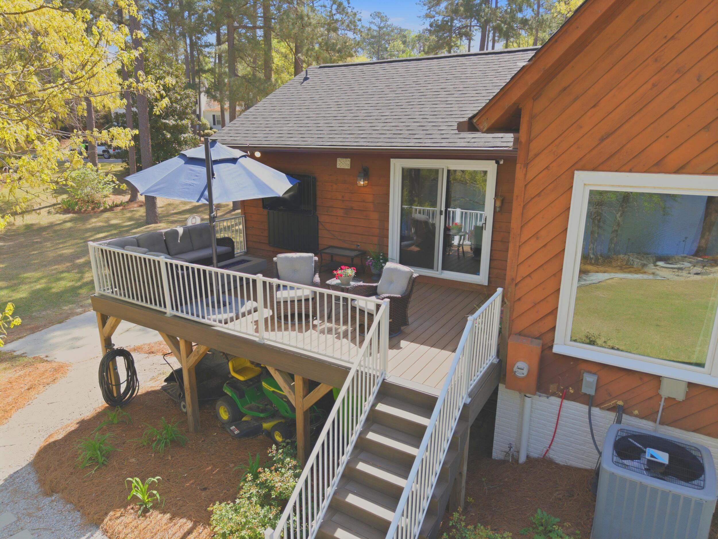 140 Water View Drive Columbia, SC 29212 - Photo 12 of 58 Low Maintenance Trex Deck