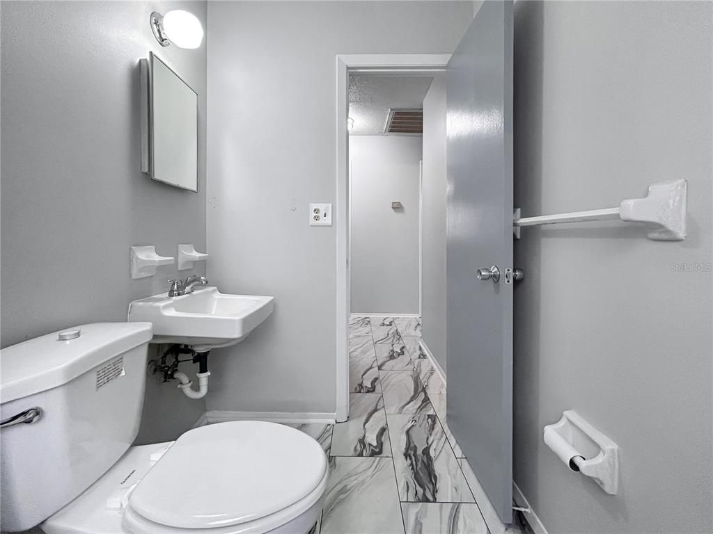 534 Mceachern Street Lakeland, FL 33805 - Photo 26 of 28