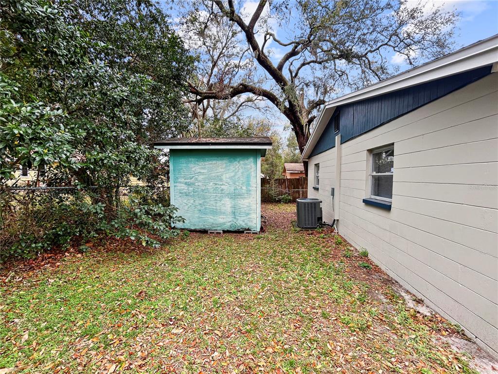 534 Mceachern Street Lakeland, FL 33805 - Photo 4 of 28