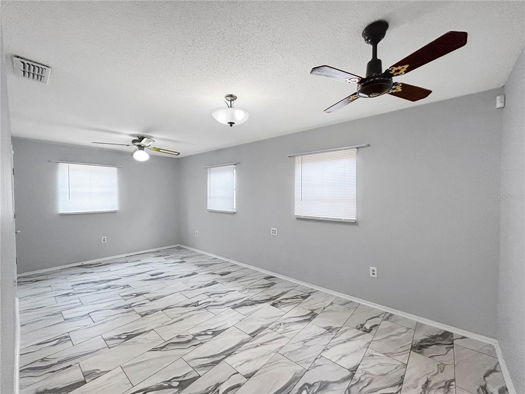 534 Mceachern Street Lakeland, FL 33805 - Photo 9 of 28