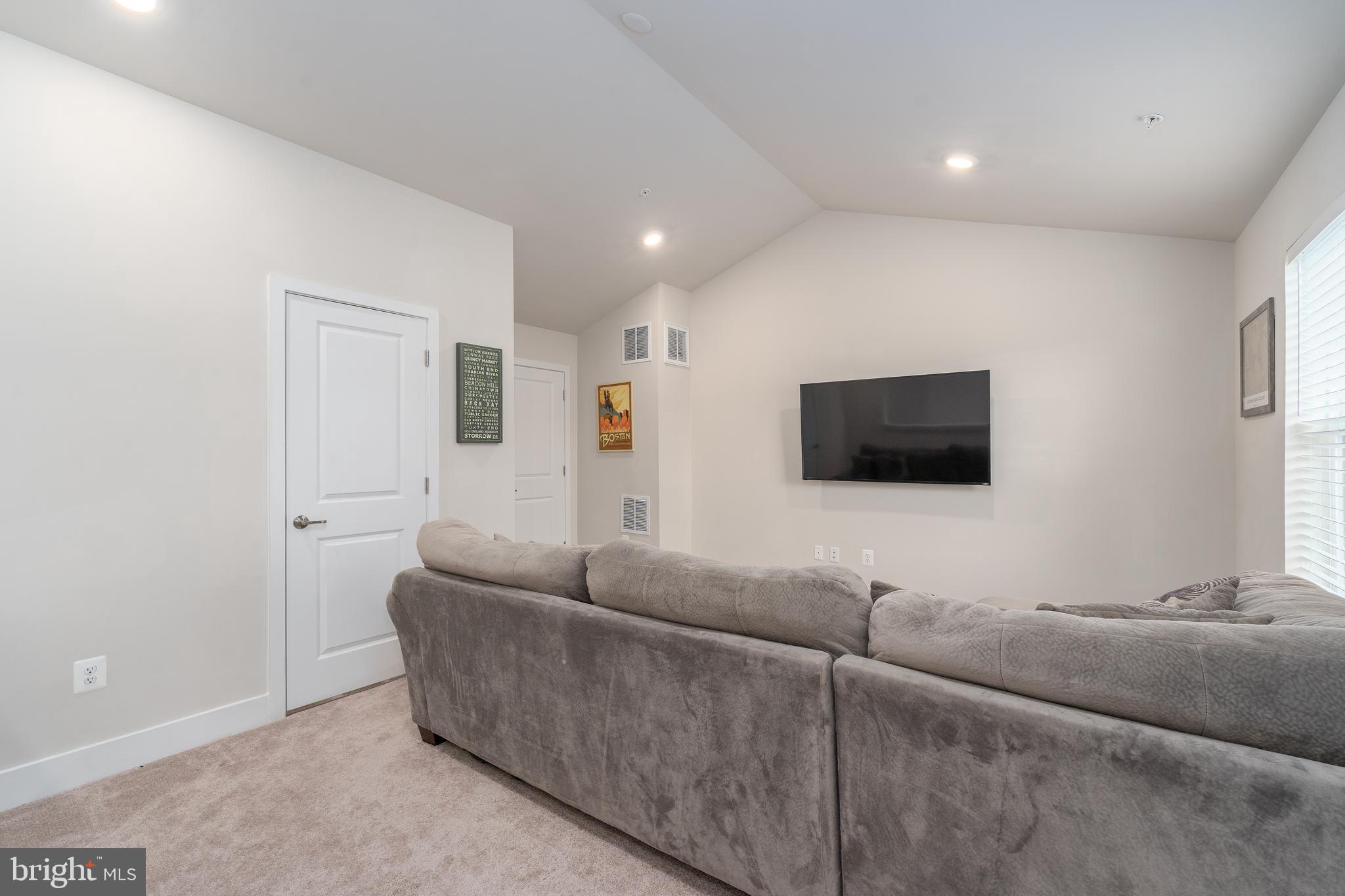 824 Teacher MItchell Road Glen Burnie, MD 21060 - Photo 23 of 46 Fourth Floor