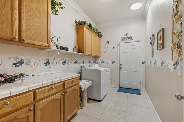 $897,000 | 609 Meyers Avenue, Gridley, CA 95948