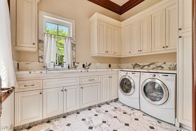 $8,678,888 | 19 Eagles Landing Lane, Las Vegas, NV 89141