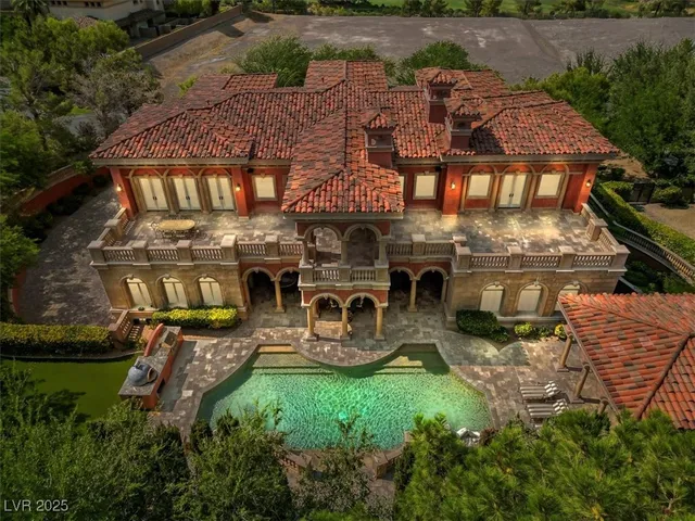 $8,678,888 | 19 Eagles Landing Lane, Las Vegas, NV 89141