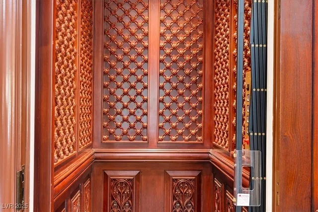 $8,678,888 | 19 Eagles Landing Lane, Las Vegas, NV 89141