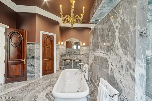 $8,678,888 | 19 Eagles Landing Lane, Las Vegas, NV 89141