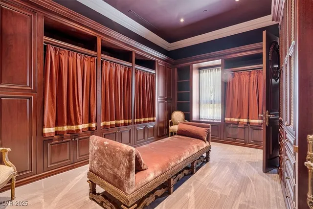 $8,678,888 | 19 Eagles Landing Lane, Las Vegas, NV 89141