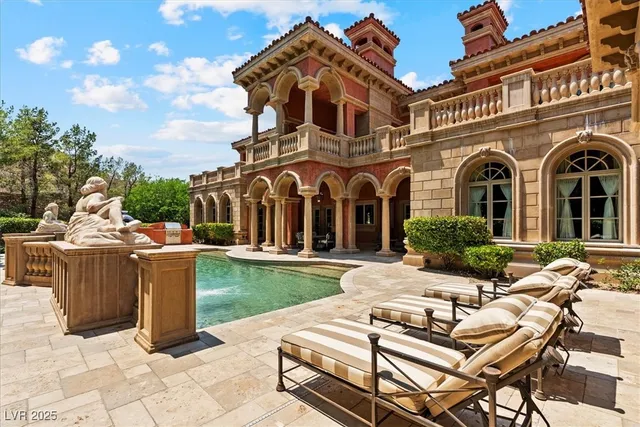 $8,678,888 | 19 Eagles Landing Lane, Las Vegas, NV 89141