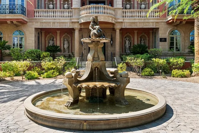 $8,678,888 | 19 Eagles Landing Lane, Las Vegas, NV 89141