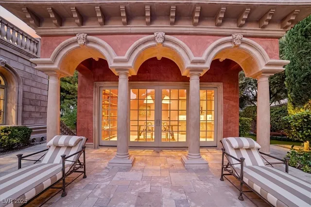 $8,678,888 | 19 Eagles Landing Lane, Las Vegas, NV 89141
