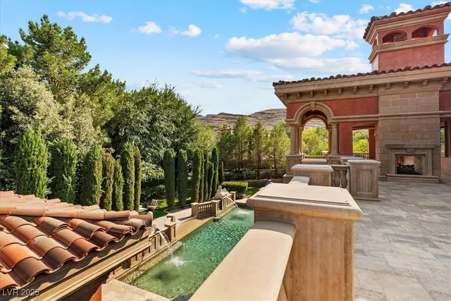 $8,678,888 | 19 Eagles Landing Lane, Las Vegas, NV 89141