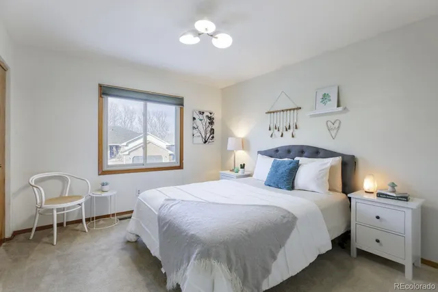 $695,000 | 2912 Lake Park Way, Longmont, CO 80503