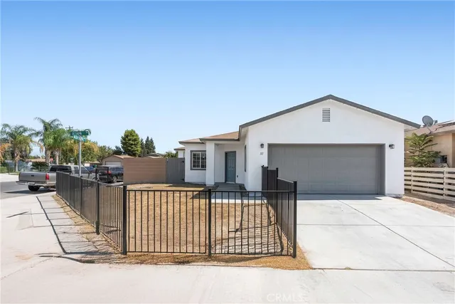 $314,990 | 311 Ixtapa Drive, Bakersfield, CA 93307