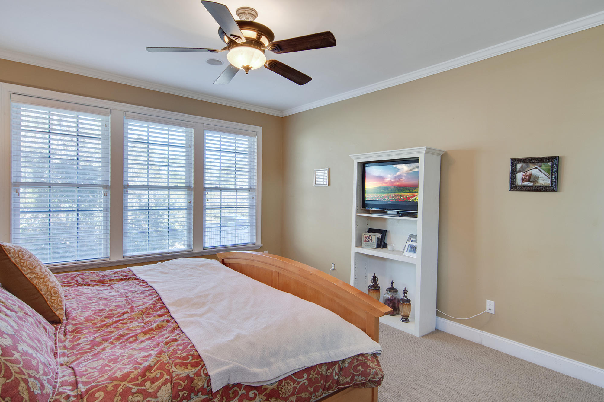 342 Commonwealth Road Mount Pleasant, SC 29466 - Photo 23 of 39 25