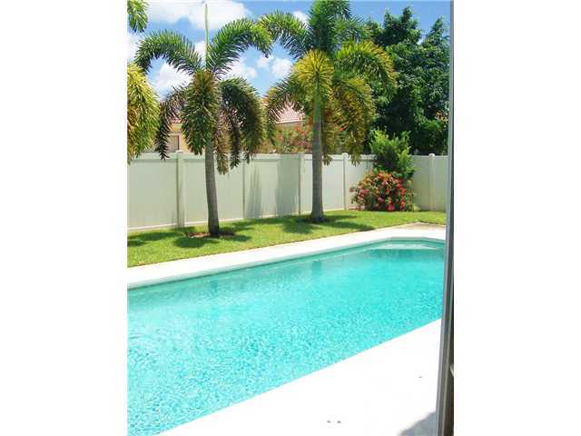 2006 Reston Circle Royal Palm Beach, FL 33411 - Photo 3 of 21 Additional Photo
