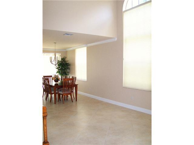 2006 Reston Circle Royal Palm Beach, FL 33411 - Photo 5 of 21 Additional Photo