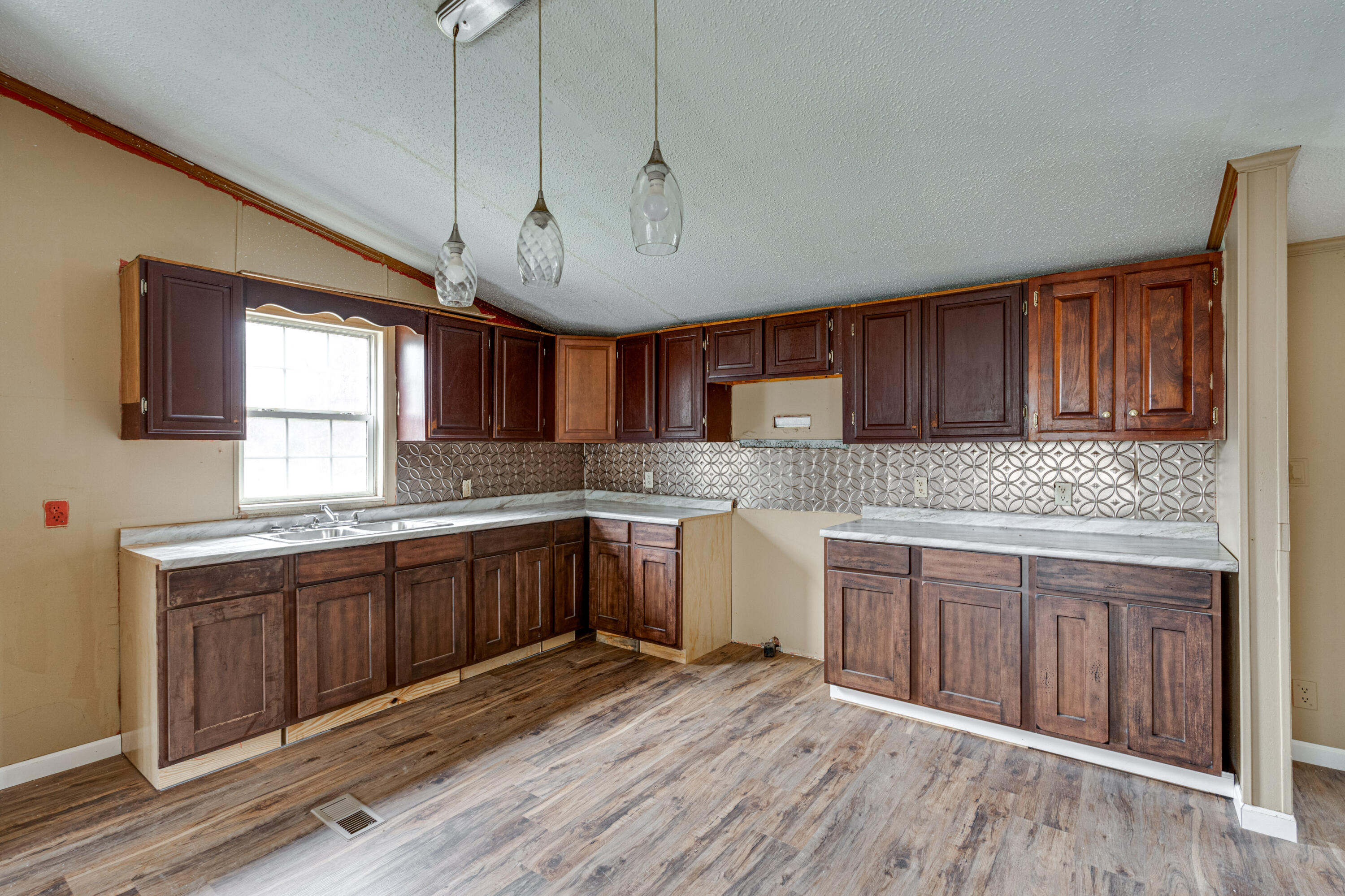 8130 Francis Spring Road Whitwell, TN 37397 - Photo 11 of 25 09-8130 Francis Spring Rd-9
