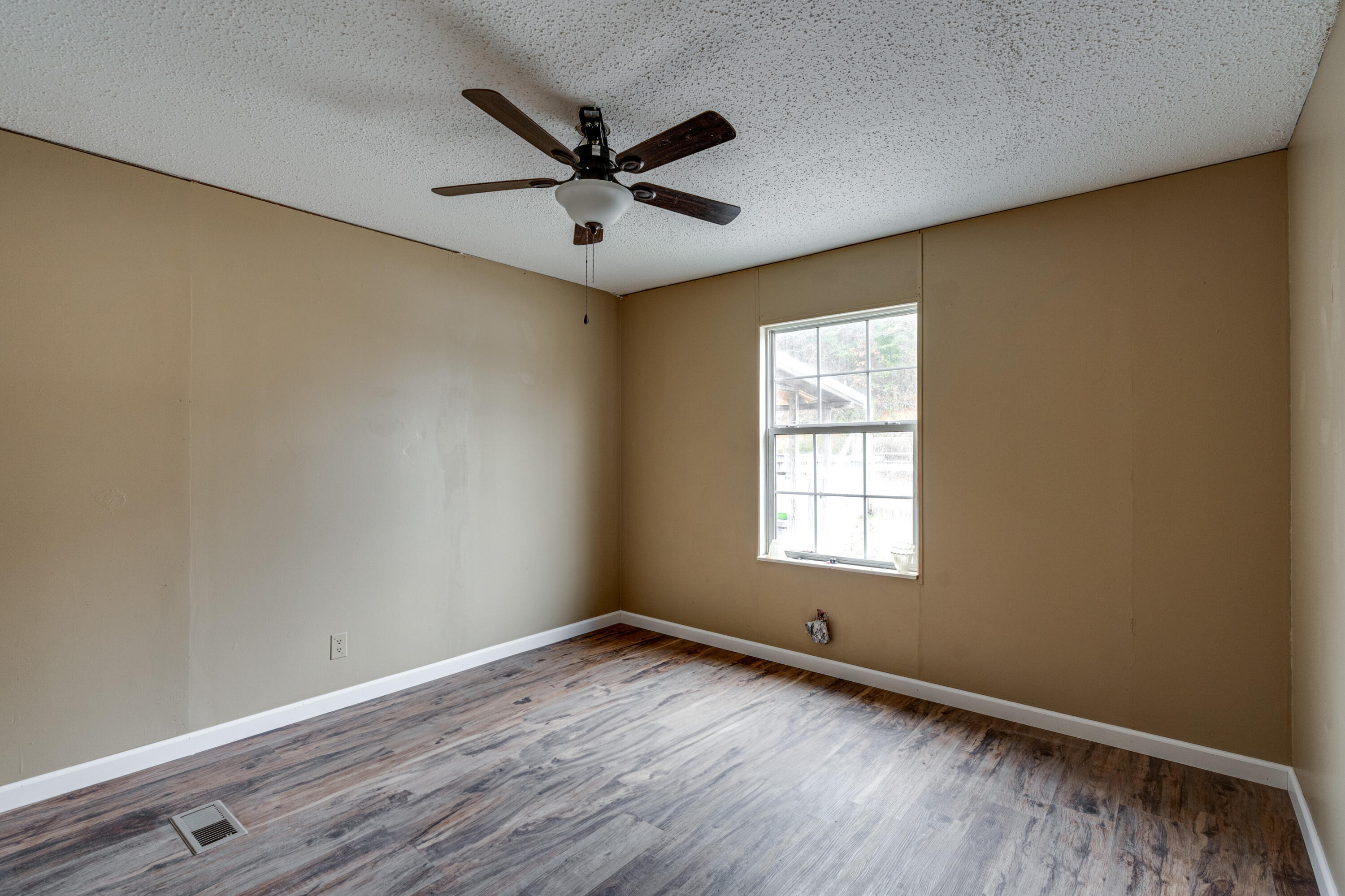 8130 Francis Spring Road Whitwell, TN 37397 - Photo 23 of 25 22-8130 Francis Spring Rd-22
