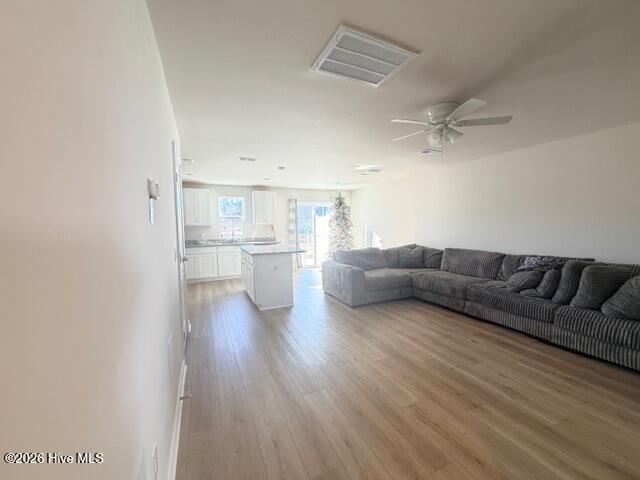 3217 Edgemead Circle Northwest, Unit D Ash, NC 28420 - Photo 5 of 32 IMG_1778