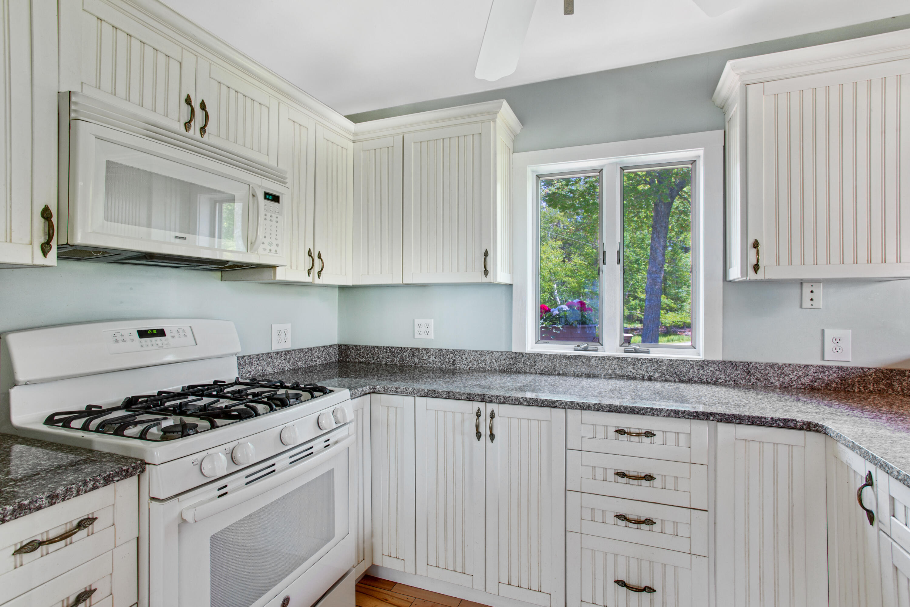1598 Turtle Head Road Islesboro, ME 04848 - Photo 9 of 16 09-1598TurtleHeadRd-Islesboro -KS