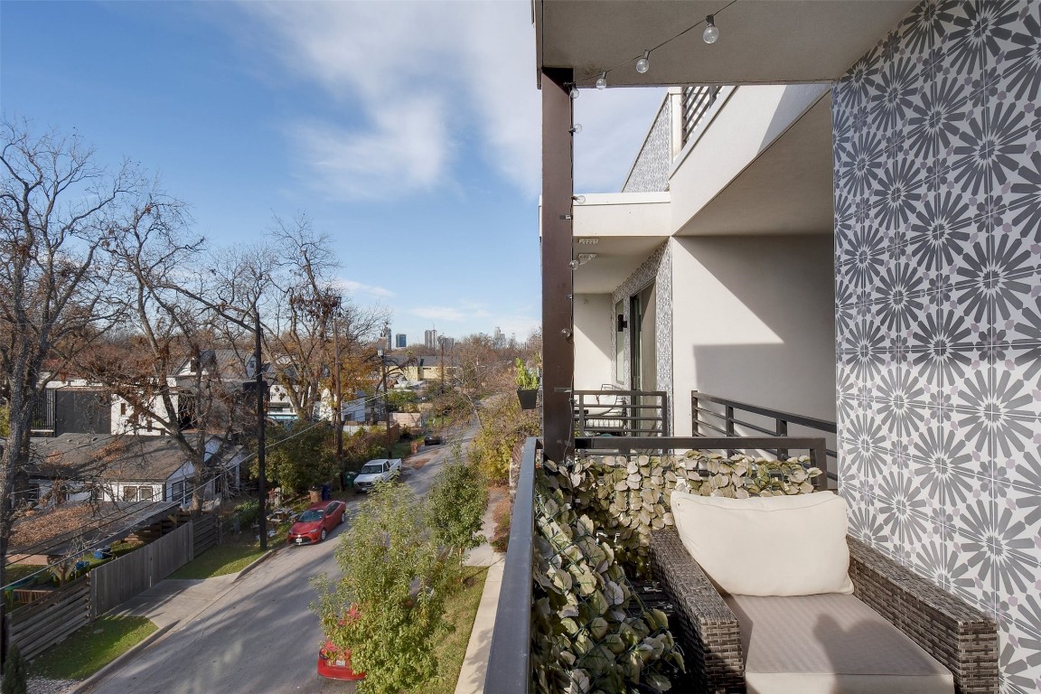 2709 East 5th Street, Unit 2303 Austin, TX 78702 - Photo 15 of 18 a view of city from the balcony