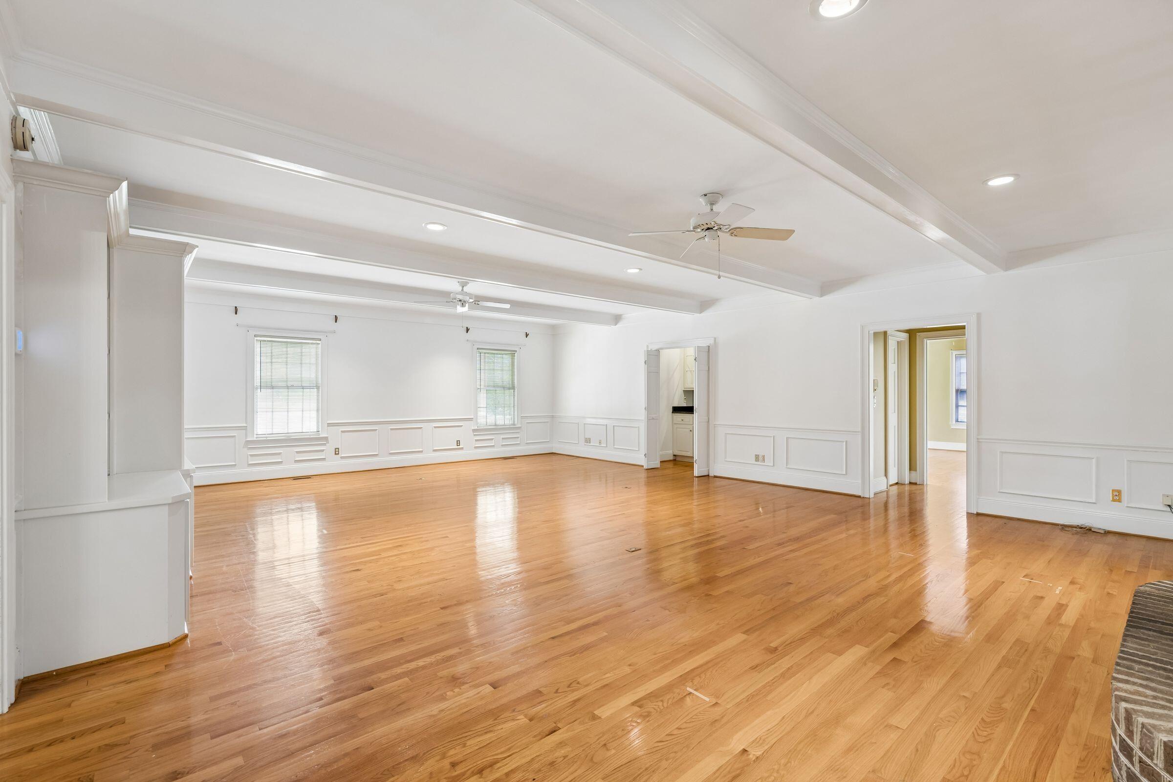 905 Raysor Street St. George, SC 29477 - Photo 15 of 85 015_905wraysorst-keeneyemarketing-025_53