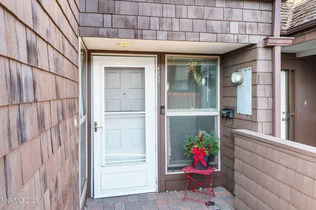 a living room filled with furniture