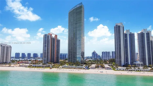 $25,000 | 18975 Collins Avenue, Unit 2203, Sunny Isles Beach, FL 33160