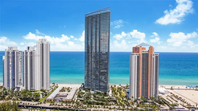 $25,000 | 18975 Collins Avenue, Unit 2203, Sunny Isles Beach, FL 33160