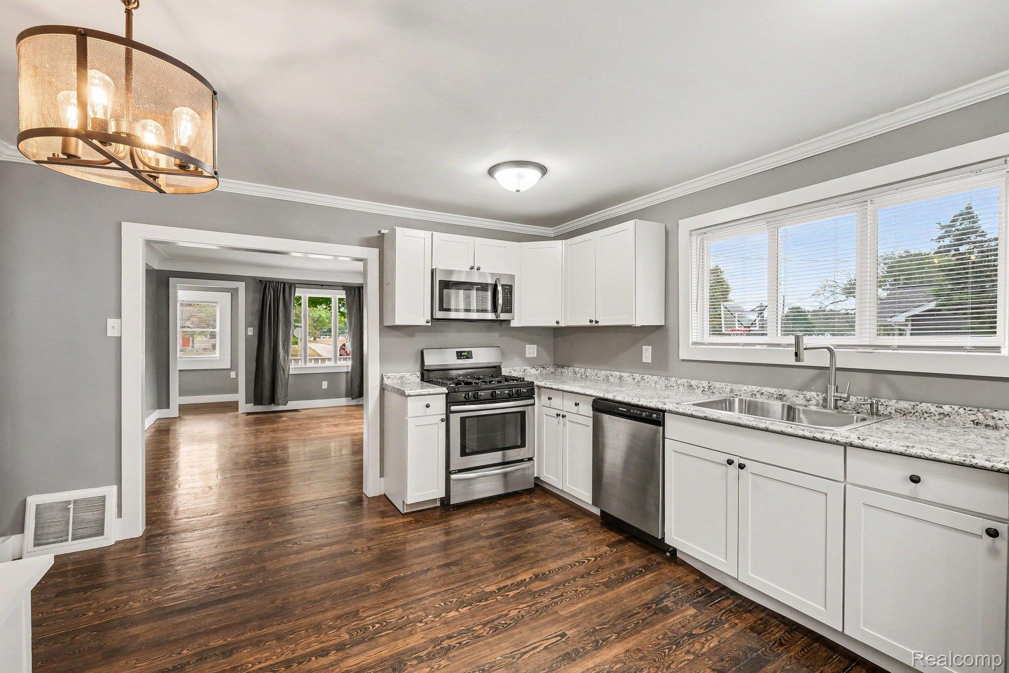 437 Deland Road Flushing, MI 48433 - Photo 11 of 27 updated kitchen