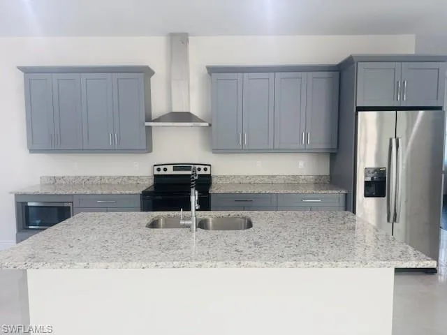 $4,500 | 3673 62nd Avenue Northeast, Naples, FL 34120