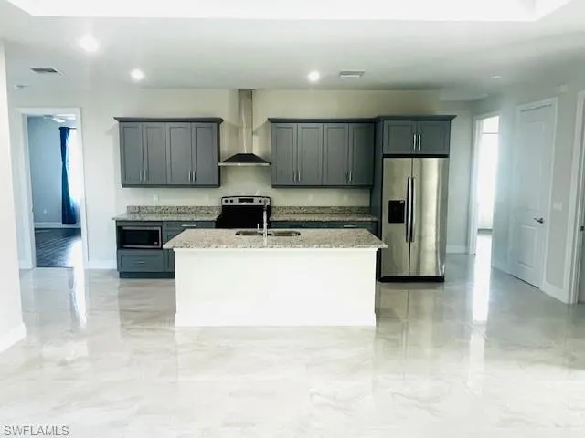 $4,500 | 3673 62nd Avenue Northeast, Naples, FL 34120