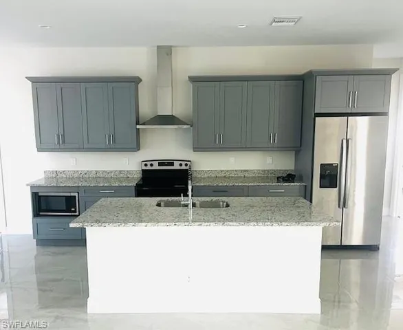 $4,500 | 3673 62nd Avenue Northeast, Naples, FL 34120