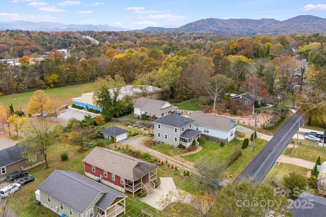 $350,000 | 304 Hazel Mill Road, Asheville, NC 28806